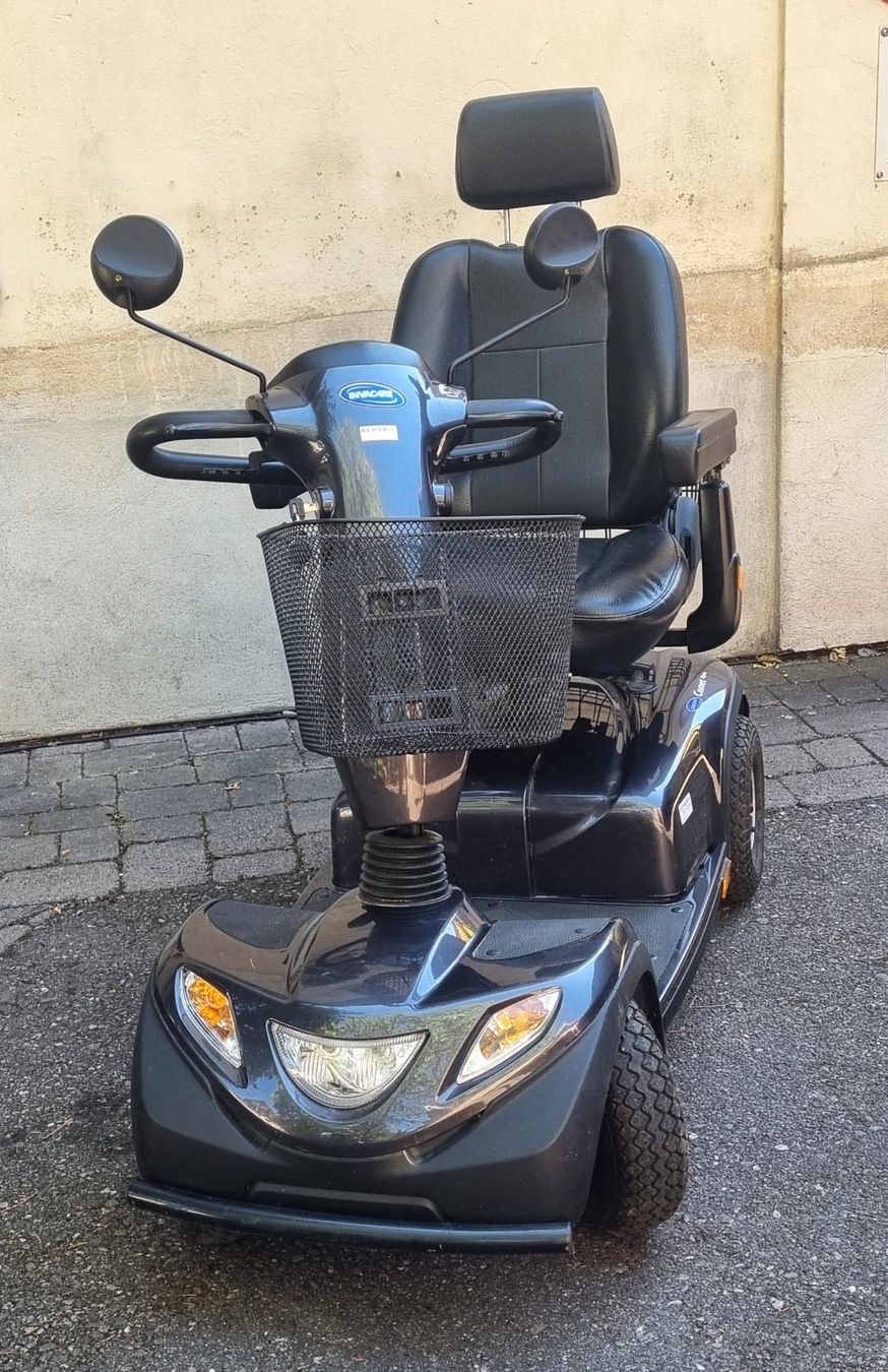 Elektromobile: Elektrofahrzeug Invacare Comet Alpine – Gebraucht aus Bern von ros_v7ry