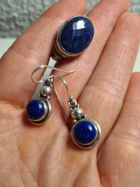Orecchini pendenti & Orecchini a lobo: Ohrringe und passender Ring 51 Lapislazuli – Nuovo (secondo la descrizione) da Oberlunkhofen venduto da Kupferhexe