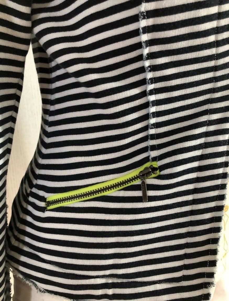 Comma Giacche: Comma - Sweat Blazer - Gr. 36  tailliert - TOP – Usato da Dübendorf venduto da san_tt6m 1