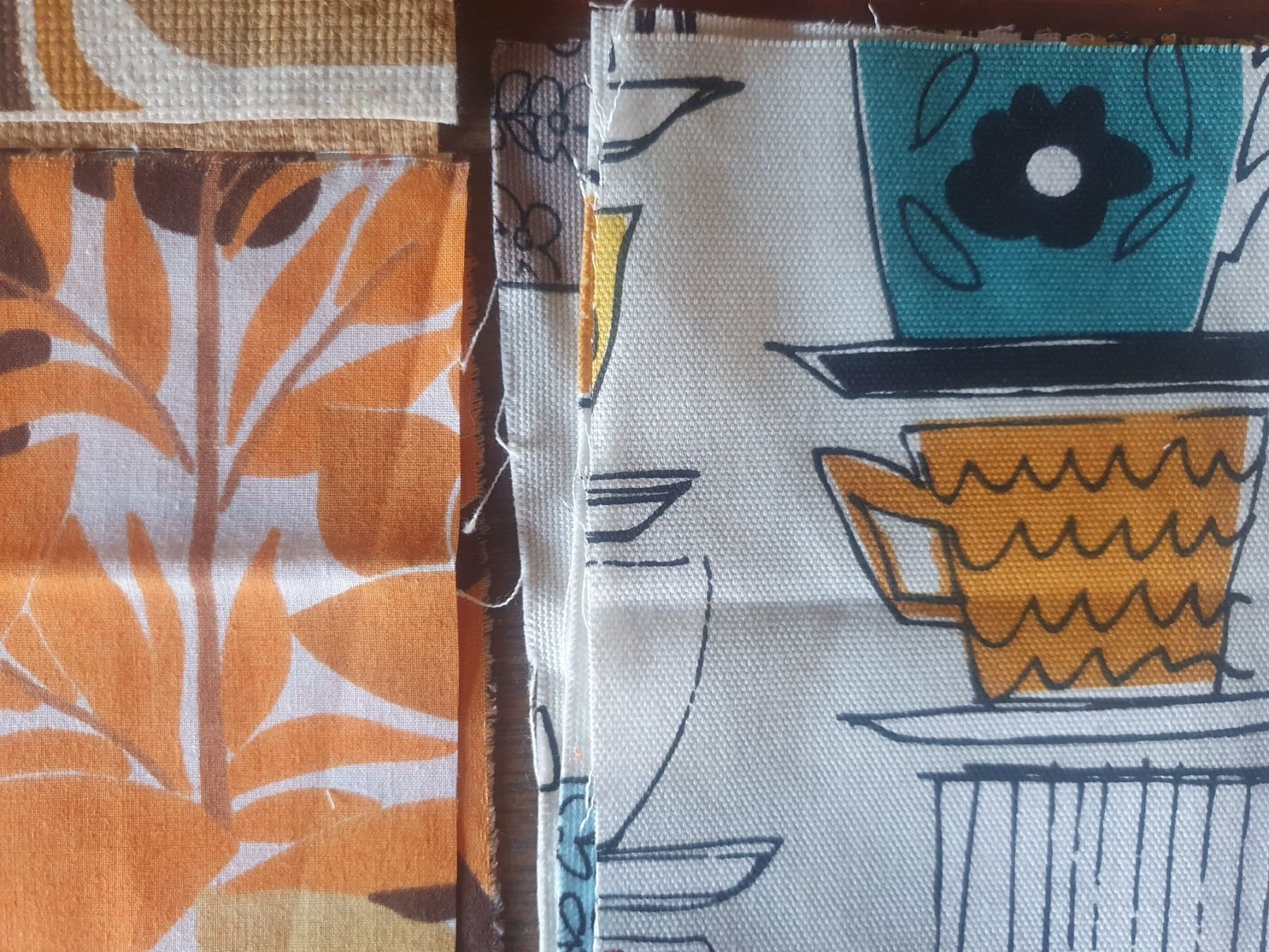 Tessuti: 46 patch tissu seventies  vintage Patchwork 18X18  et autres – Nuovo e nell'imballaggio originale da Thônex venduto da lacomtessedesfees 3