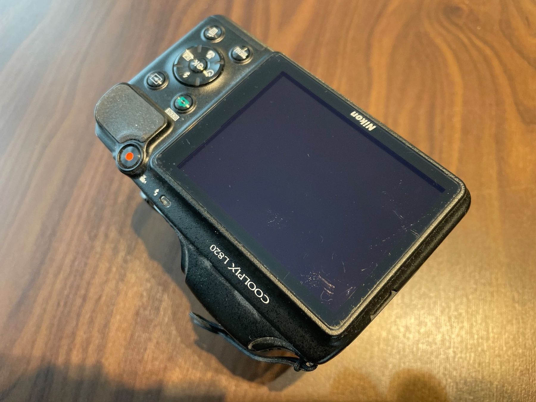Nikon Fotocamera: Nikon Coolpix L820 - Digitalkamera mit Tasche – Usato da Tuggen venduto da Dex8055 2