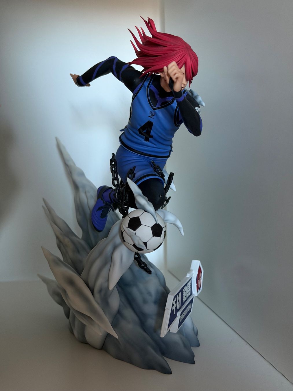 Figuren: Chigiri Blue Lock resin statue – Gebraucht aus Lumino von mar_9pn2 1