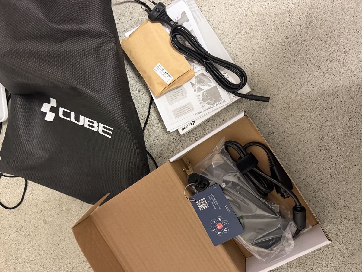 Cube Velos: Cube Kathmandu Hybrid ONE 800 S – Neu (gemäss Beschreibung) aus Alpnach Dorf von FO91 9