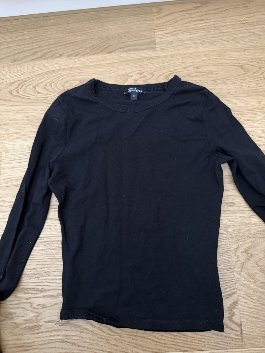 T-shirt: t-shirr Manche longue – Usato da Carouge GE venduto da goi_krq7