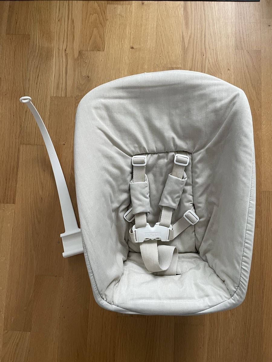 Stokke Seggioloni: Babyschale Strokke für Tripp Trapp – Usato da Seuzach venduto da nmoo