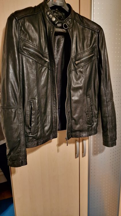 Giacche: Echt Leder Jacke saki Schwarz GR:52 (GÜNSTİG KAUFEN) – Usato da Waldenburg venduto da suzukibl 7