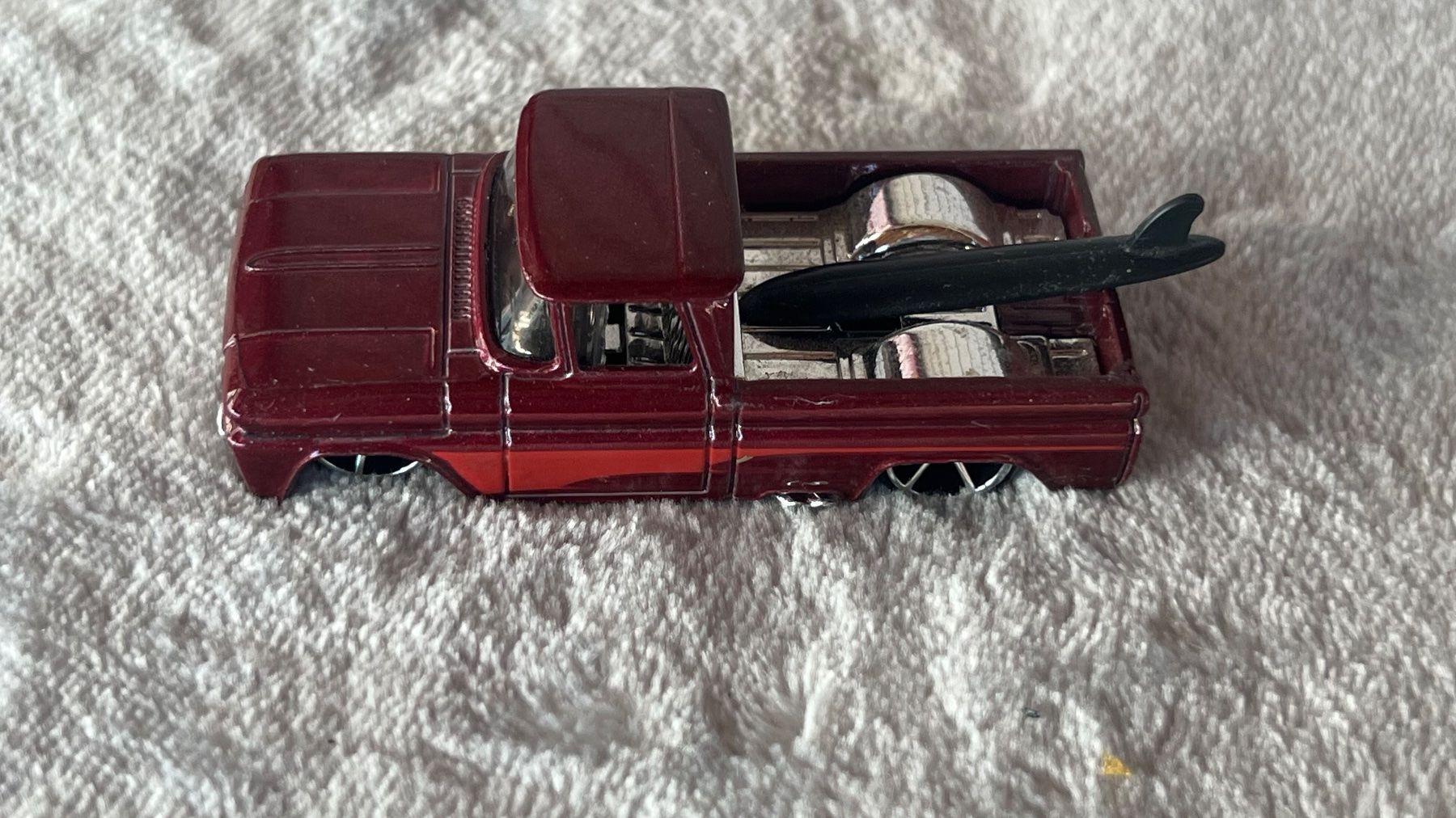 Hot Wheels Modellautos: Hot Wheels Pickup Truck, Surfbrett – Gebraucht aus Schübelbach von Dolly990_2