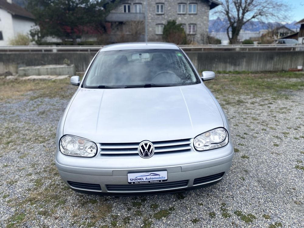 VW Golf IV 1.6 Automat Ab Platz