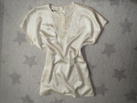 NEUWERTIGE ESCADA Damen Blues Gr 40/ 100% SEIDE/ NP 1150.-