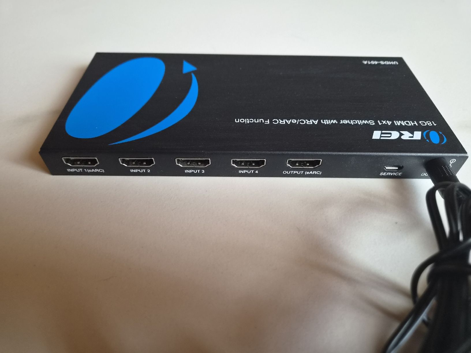 Convertitori: OREI UHDS-401A HDMI Switch mit ARC/eARC Audio-Extraktor – Usato da Diemerswil venduto da 3053 2