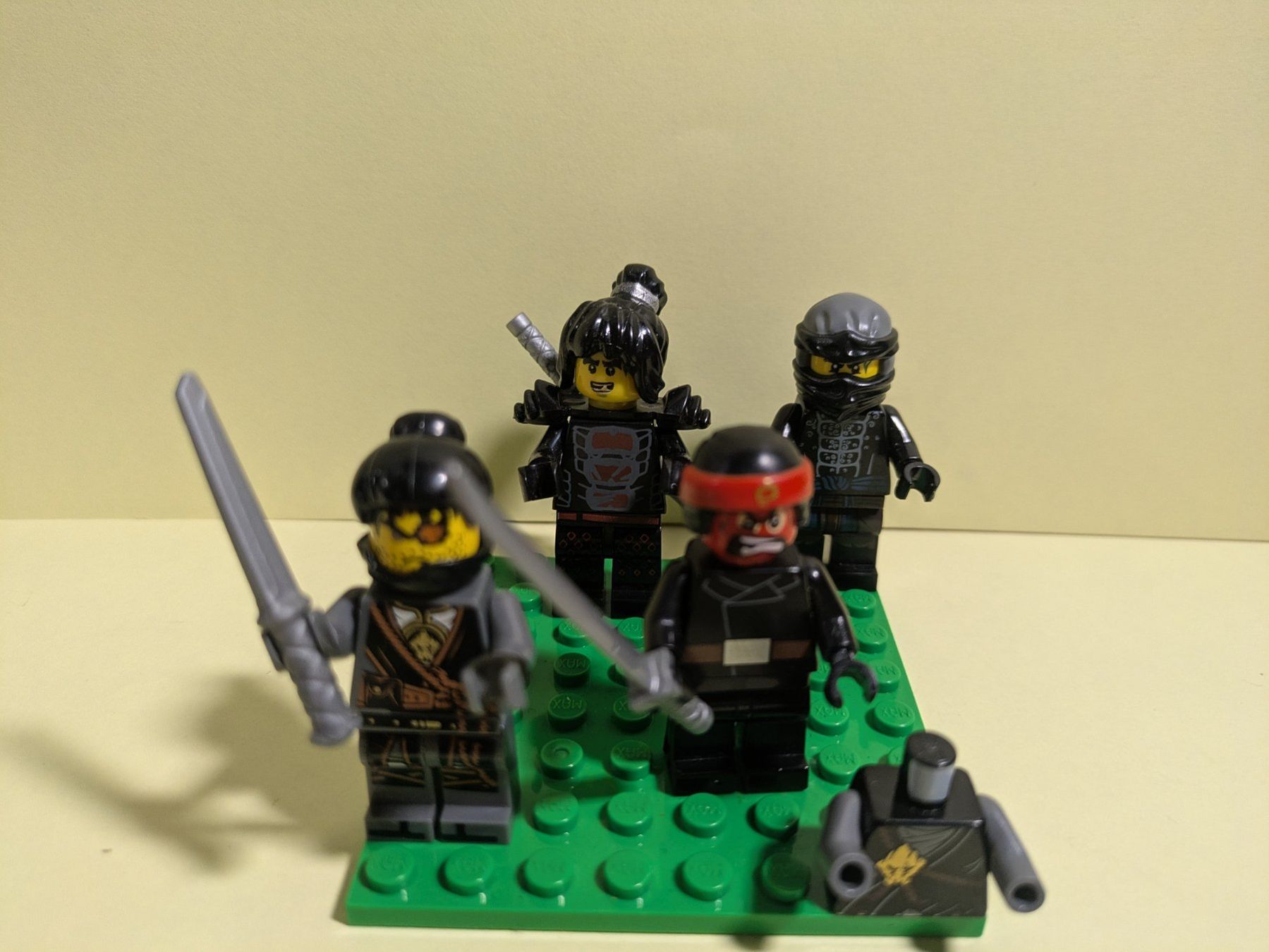 Lego Giocattoli: LEGO Ninjago Figuren Set – Usato da Bubikon venduto da el-ectronico 1