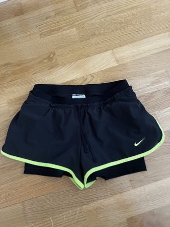 Nike Laufshorts Schwarz Grösse XS