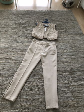 Zara Westen und Hosen Set beige neu mit Etikett Grösse S