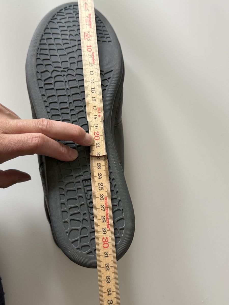 Lacoste Scarpe da uomo: Neue originale Lacoste Schuhe Grösse 45 – Nuovo e nell'imballaggio originale da Solothurn venduto da Spicar 4