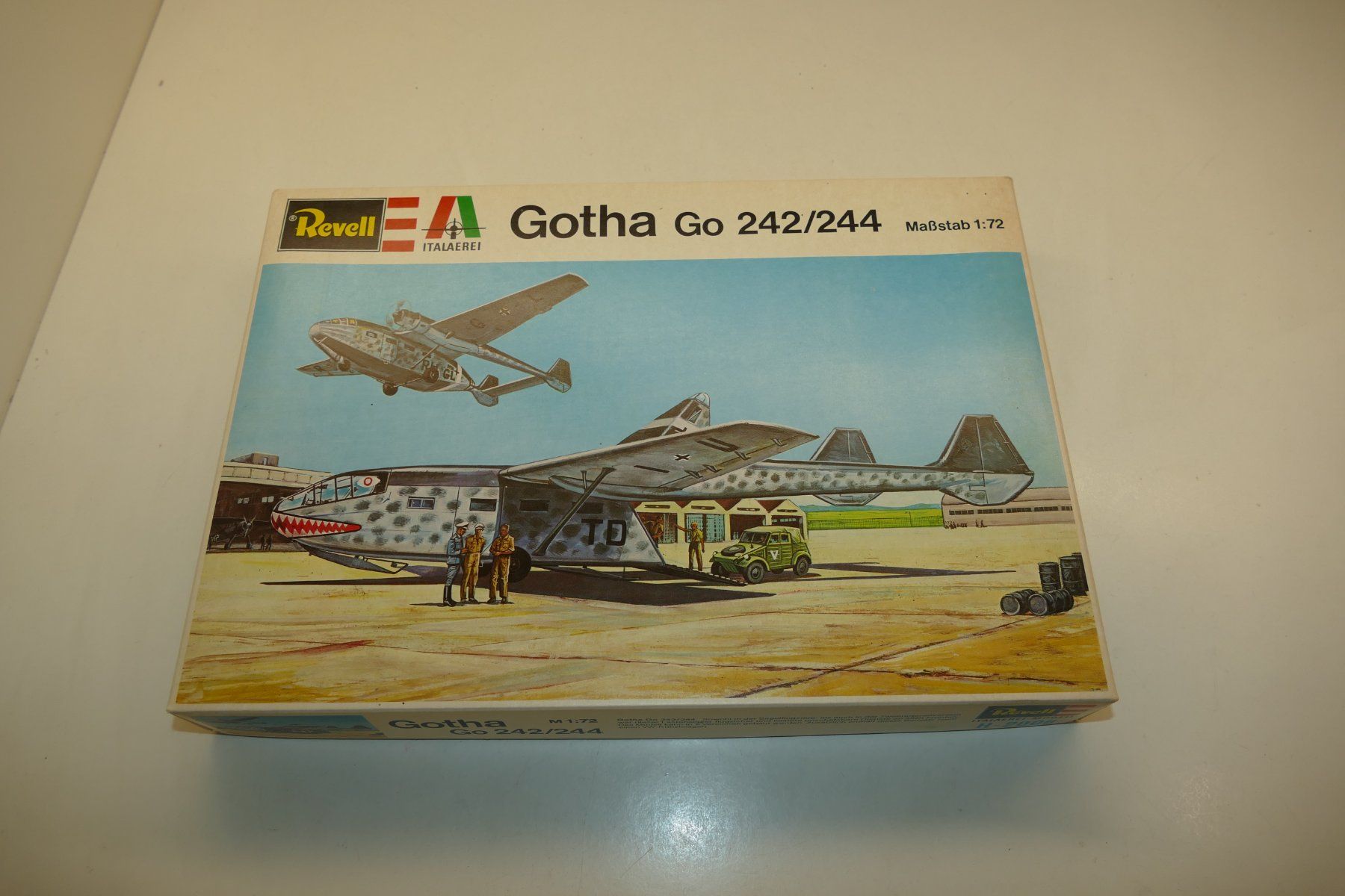 Revell Kit di modellismo & Modellini statici: Revell/Italeri 1:72: Gotha Go 242 oder 244 – Usato da Niederhasli venduto da rail-duerst