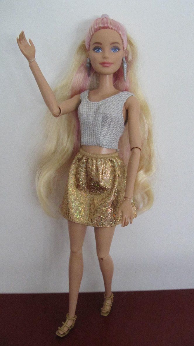 Puppen: Bewegliche Barbie – Gebraucht aus Brunnen von Kiwiland1