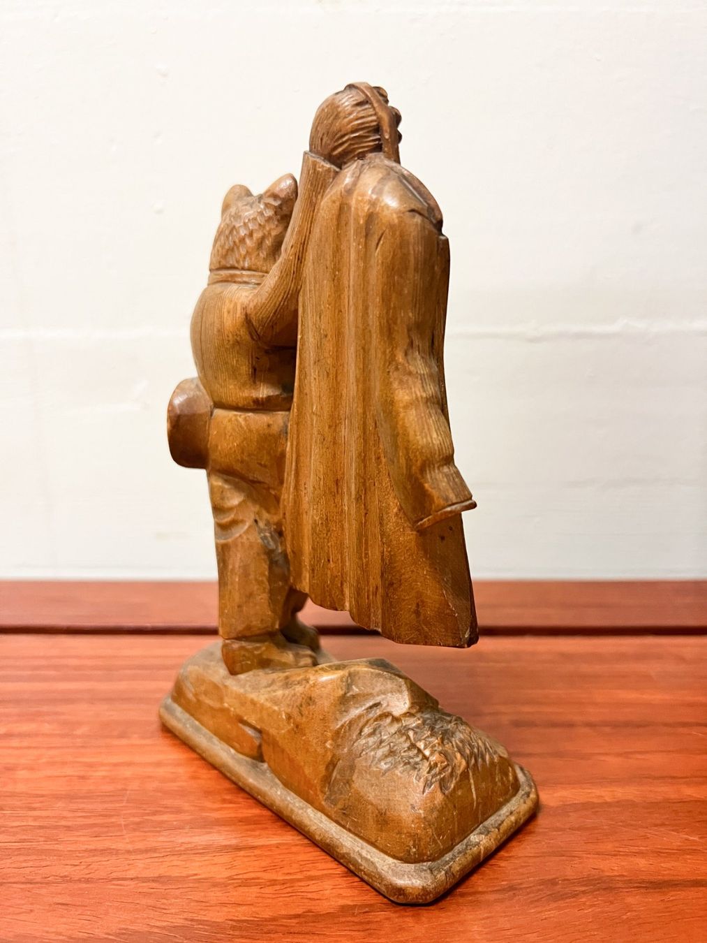 Sculture & Statue: Geschnitzter Holzbär mit Thermometer, Brienzer Tradition – Usato da Basel venduto da jansim123 5