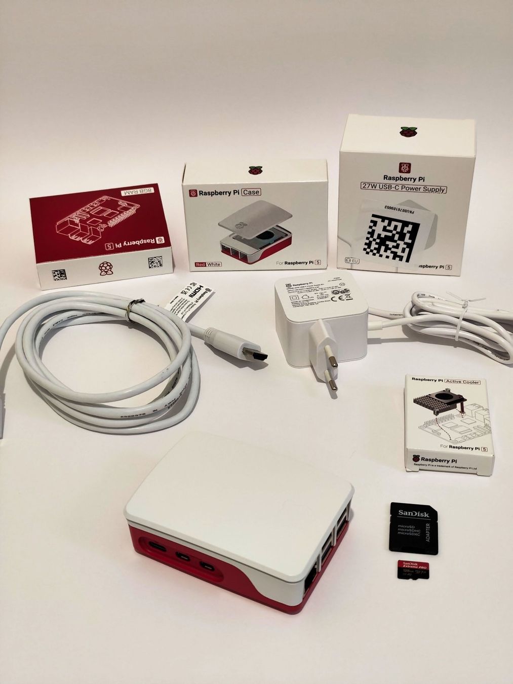 Raspberry Pi PCs: Raspberry Pi 5 8GB - Komplettset – Gebraucht aus Wil SG von anhe87