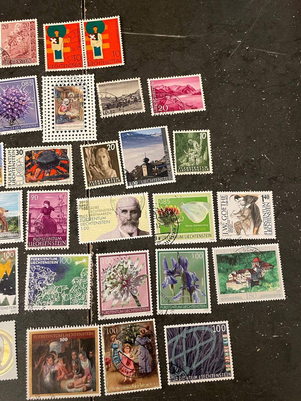 Tous les timbres: Lot Liechtenstein – D'occasion à St-Légier-Chiésaz par Theo006 2