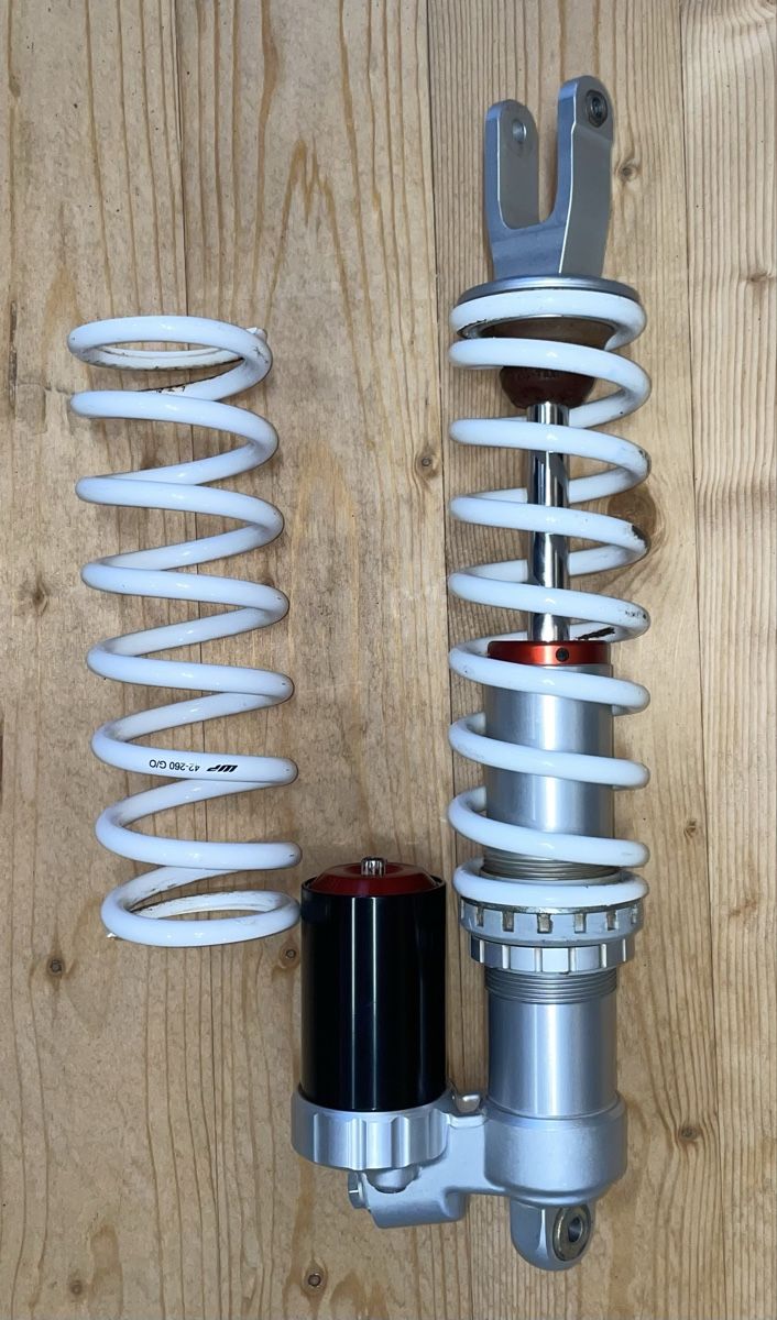 Tutti i ricambio per moto: WP Xact Dämpfer (Bladder Kit umbau) – Usato da Rheineck venduto da jon_q56n 4