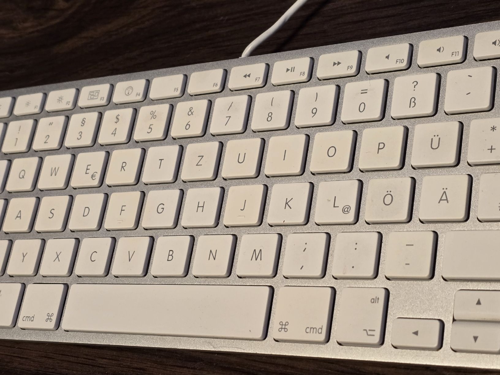 Apple Tastaturen: Original Apple Keyboard A1242, Wired, German layout – Gebraucht aus Baden von  1