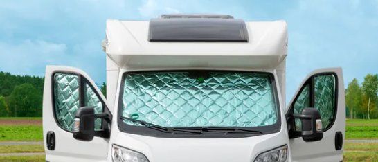 Mercedes-Benz Tappeti & Tappetini: Thermomatte 3-teilig – Usato da Lyssach venduto da Lornfz