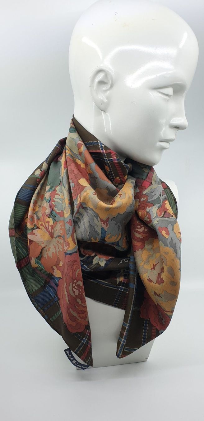 Ralph Lauren Foulards & écharpes: Foulard Ralph Lauren – D'occasion à Emmen par magelan