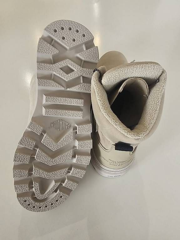 Herrenschuhe: NEU Winterboots beige Palladium waterproof Gr. 41 – Gebraucht aus Luzern von Donky_king 1