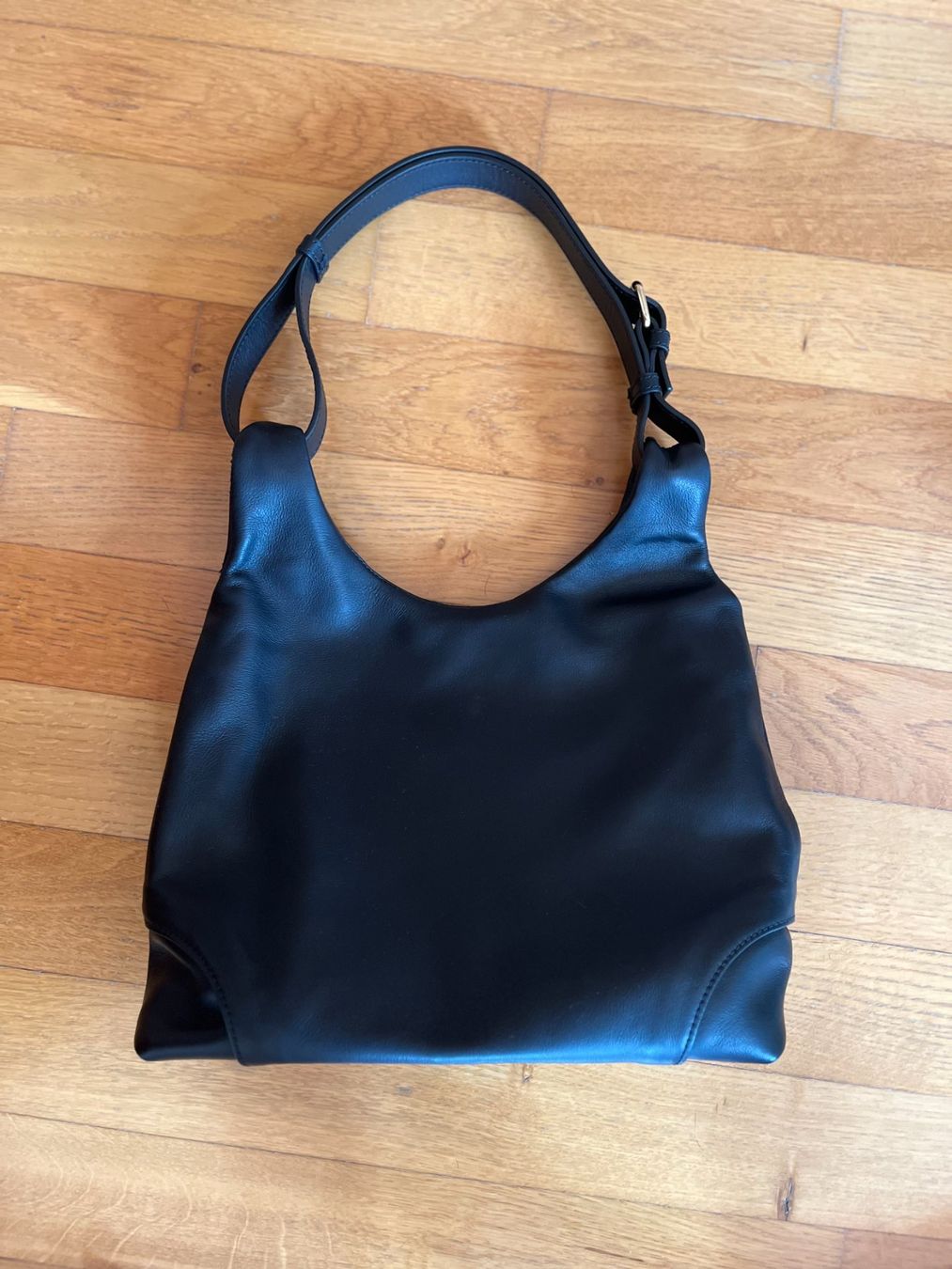 Guess Sacs femmes: Borsa della GUESS nuova – Neuf avec emballage d'origine à Davesco-Soragno par dai_925z