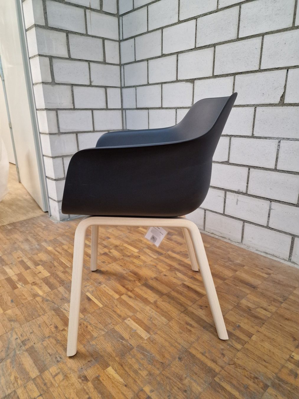 Poltrone: Brunner Crona Light - Kunststoffsessel schwarz – Nuovo (secondo la descrizione) da Urtenen-Schönbühl venduto da brunner-ag 1