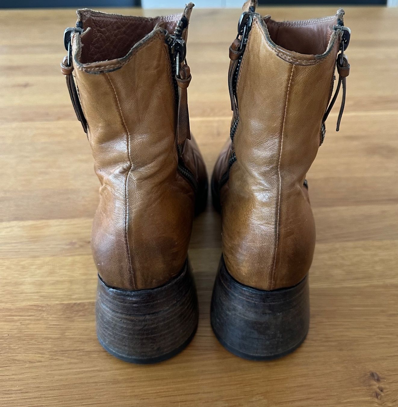 Scarpe da donna: Silvano Sassetti Stiefelette Gr 39 beige – Usato da Hindelbank venduto da Surlie 4