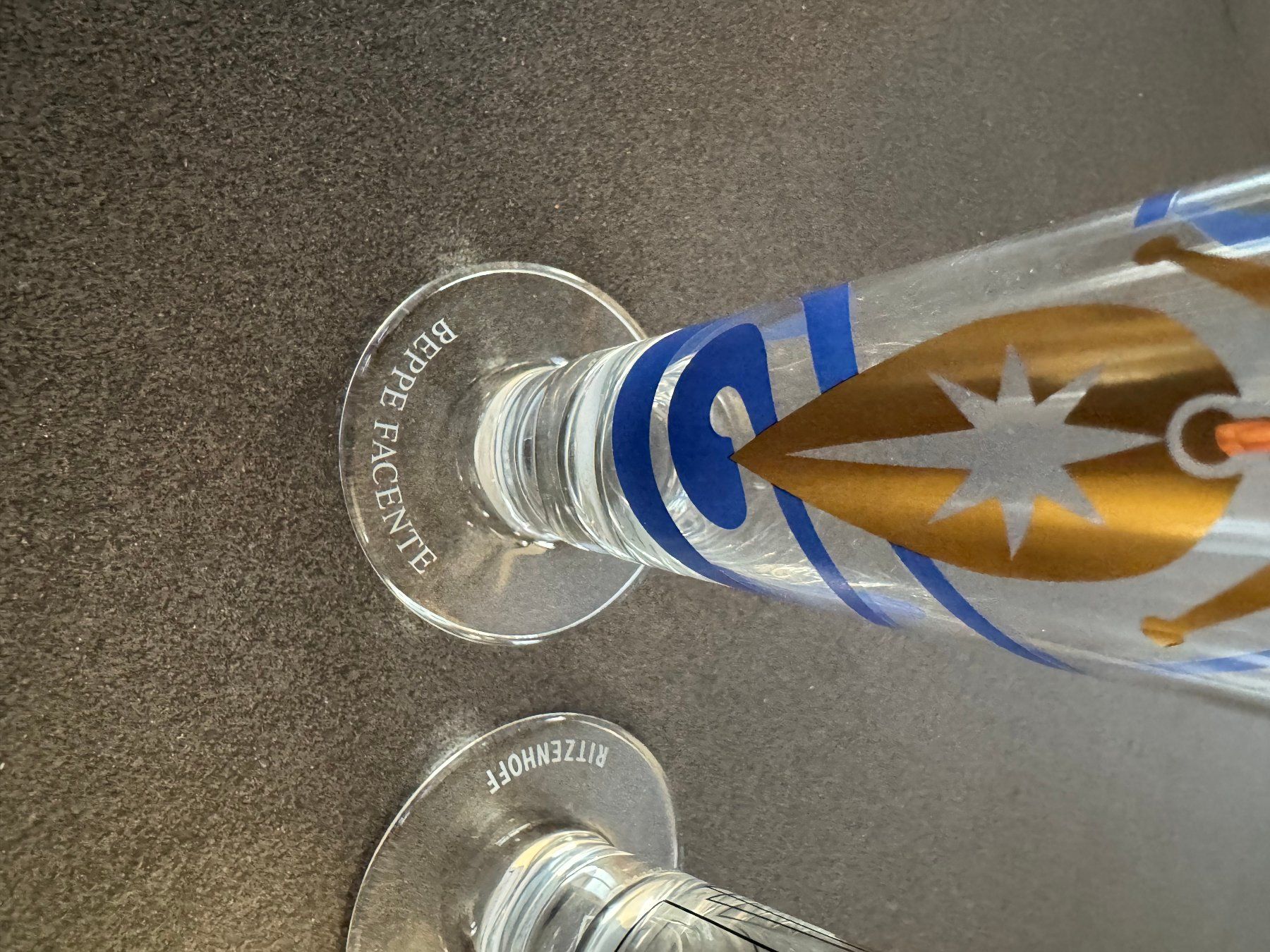 Ritzenhoff Bicchieri: Ritzenhoff Biergläser "Stange" 2 x A.OLABUEAGA+BEPPE FACENTE – Usato da Fribourg venduto da tschjoly 3