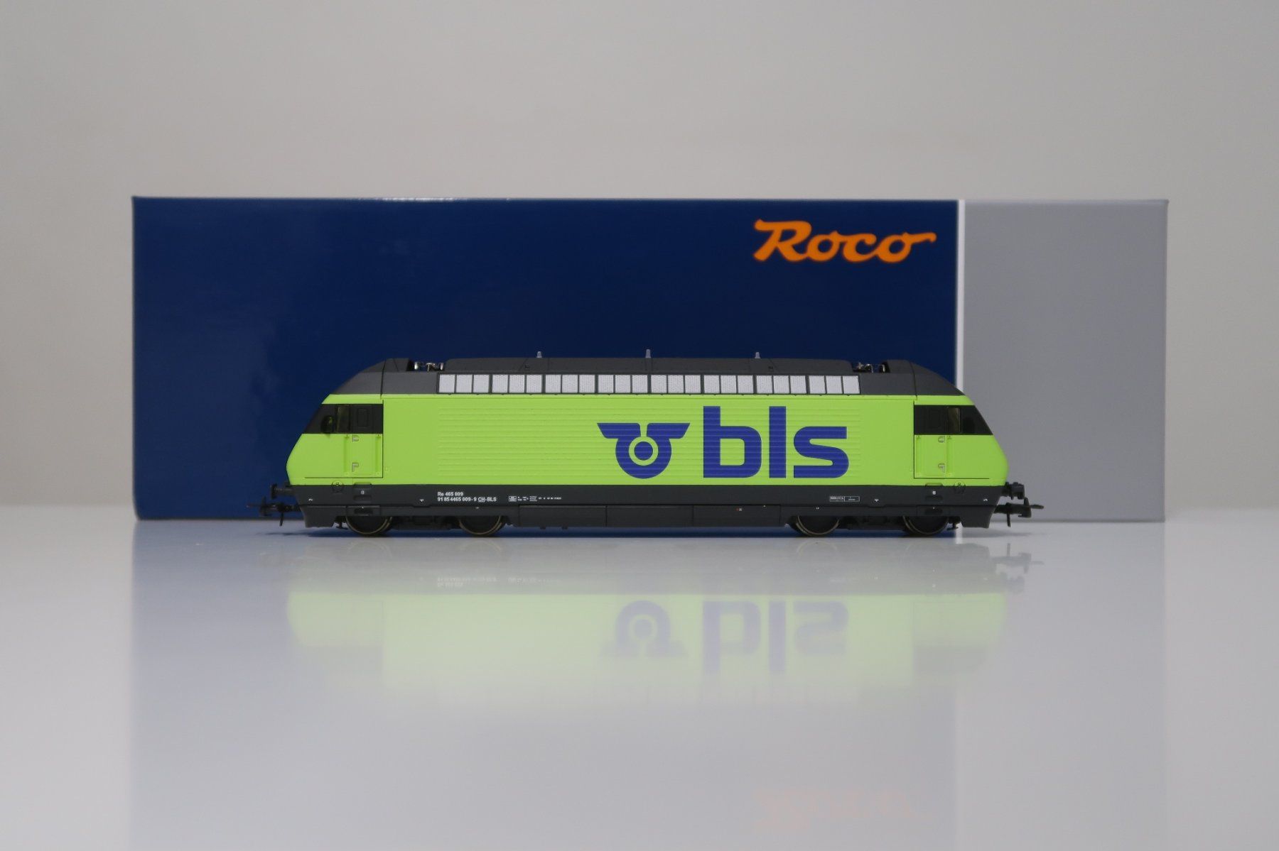 Roco Modellini di ferrovie: Roco BLS Re 465 009-9, DC – Nuovo e nell'imballaggio originale da Dättwil AG venduto da Bastiano_Coimbra 1