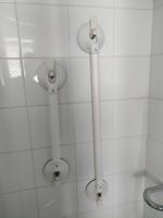 Haltegriffe für Dusche oder Bad.