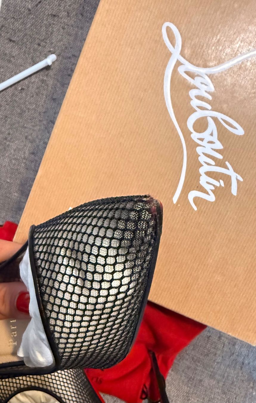 Christian Louboutin Damenschuhe: Louboutin noir à résille – Gebraucht aus Genève von Rachelp13 6