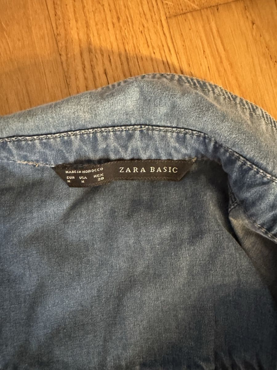 Zara Chemisiers: Zara Basic Jeanshemd Damen Gr. M Denim Blau – Neuf (Voir description) à Weisslingen par lar_r9qr 1