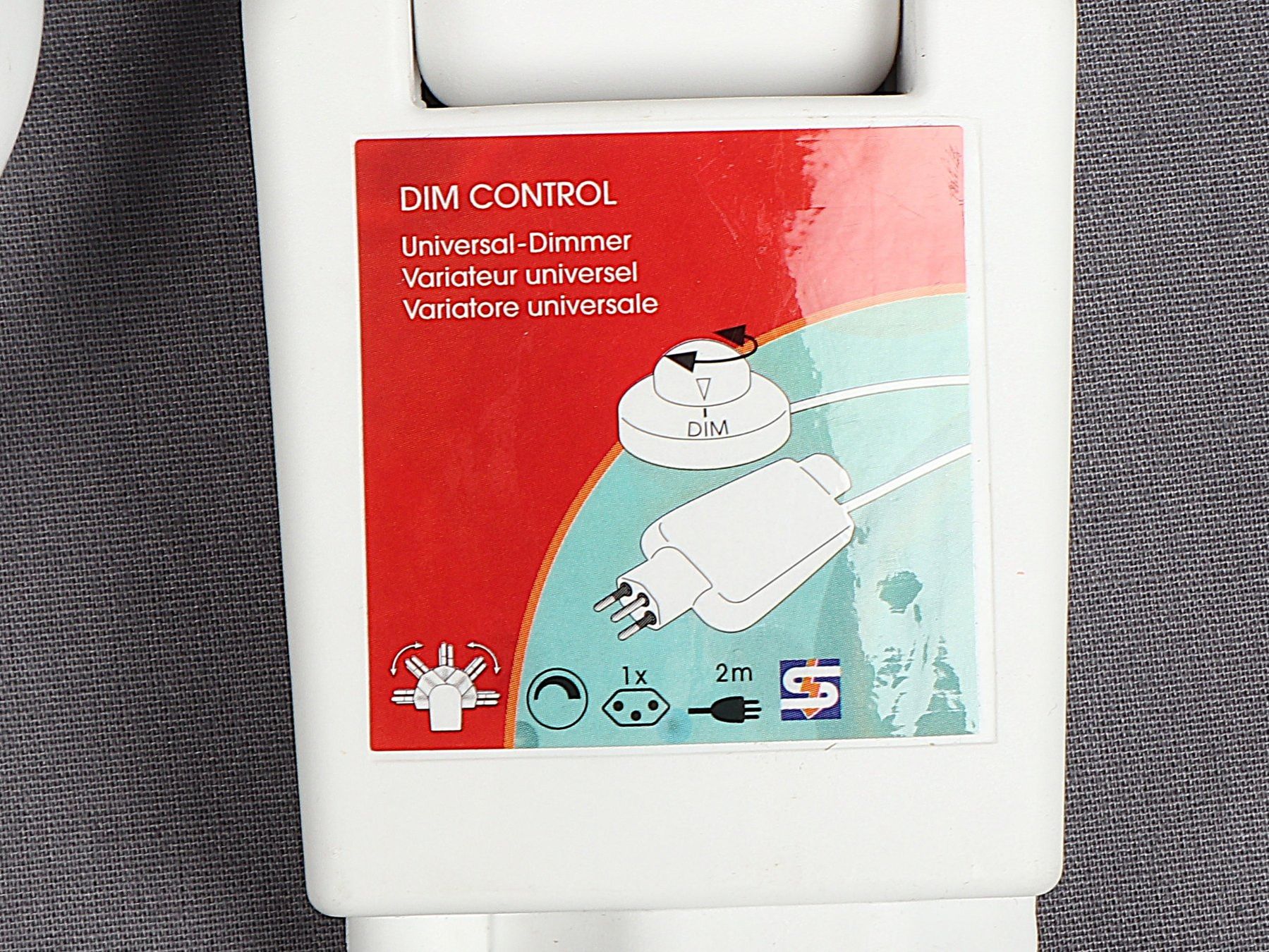 Interrupteurs: DIM CONTROL Universal-Dimmer – D'occasion à Steinen par Restwert_Steinen 1