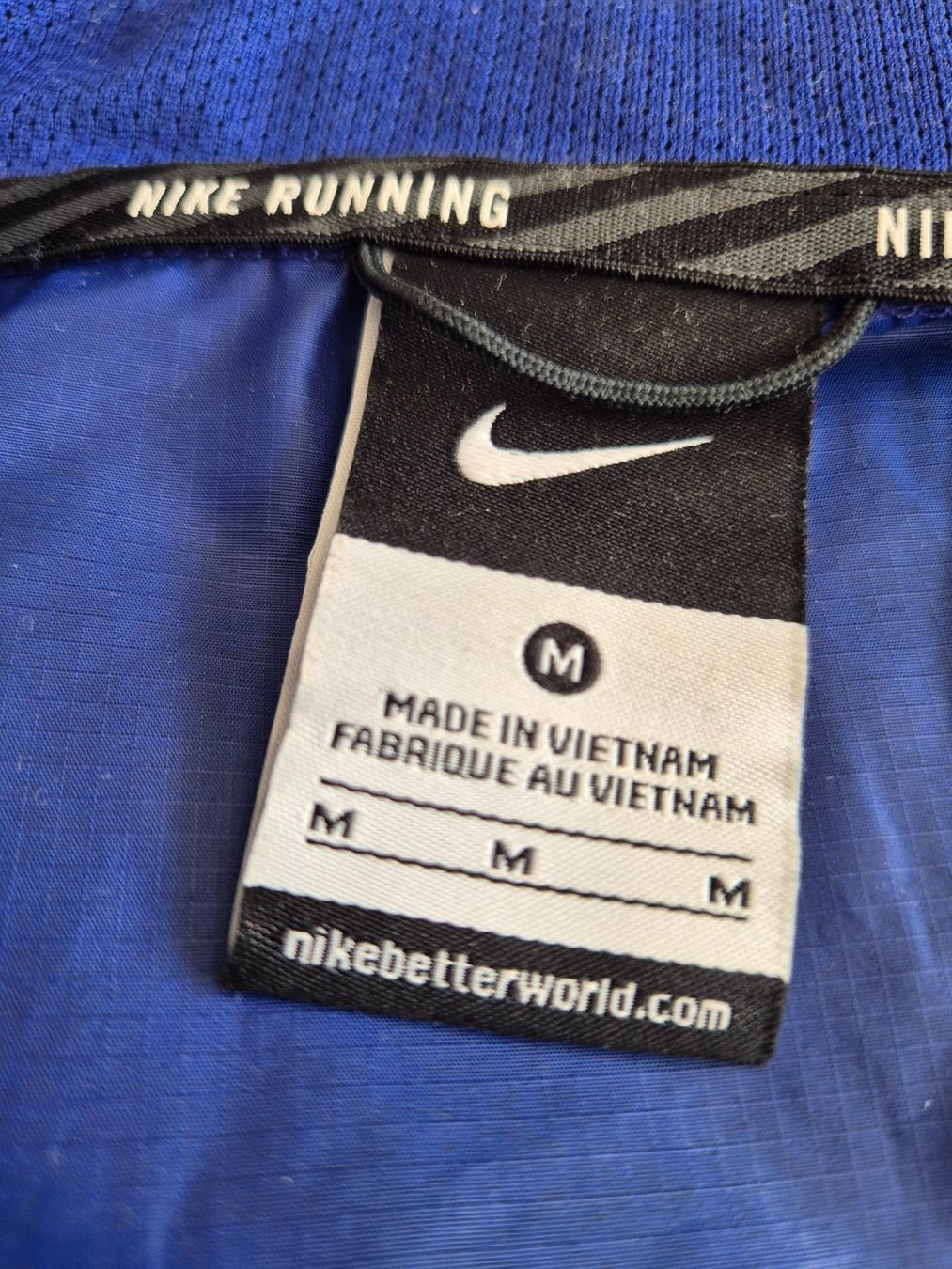 Nike Jacken: Nike Running Jacke | Gr. M | blau – Gebraucht aus Balgach von KaorinNoire 1
