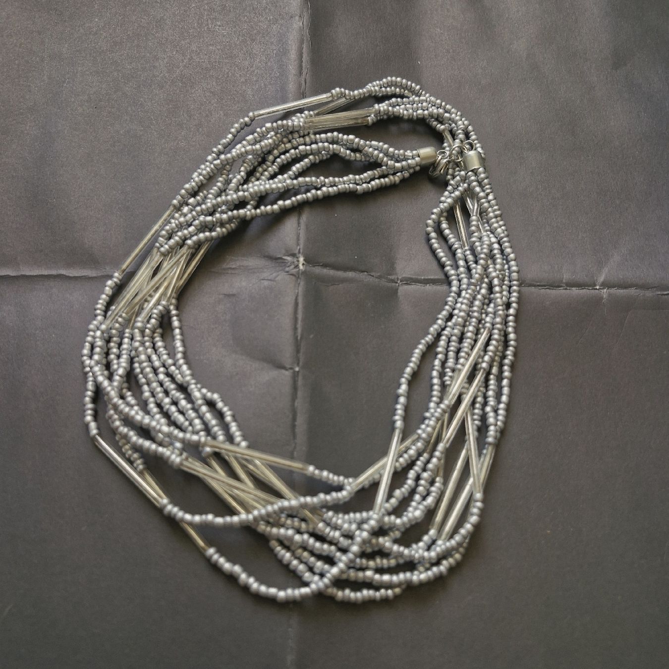 Catenine: Collier ou chaîne de corps argenté  – Usato da Neuchâtel venduto da yas_zdb7 1