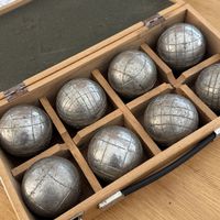 Coffret de pétanque Obut avec 8 boules état utilisé
