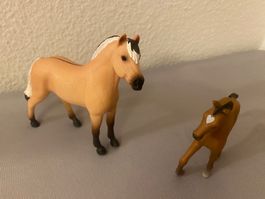 Schleich Pferd Wallach 11cm Horse Club und Fohlen Schleich