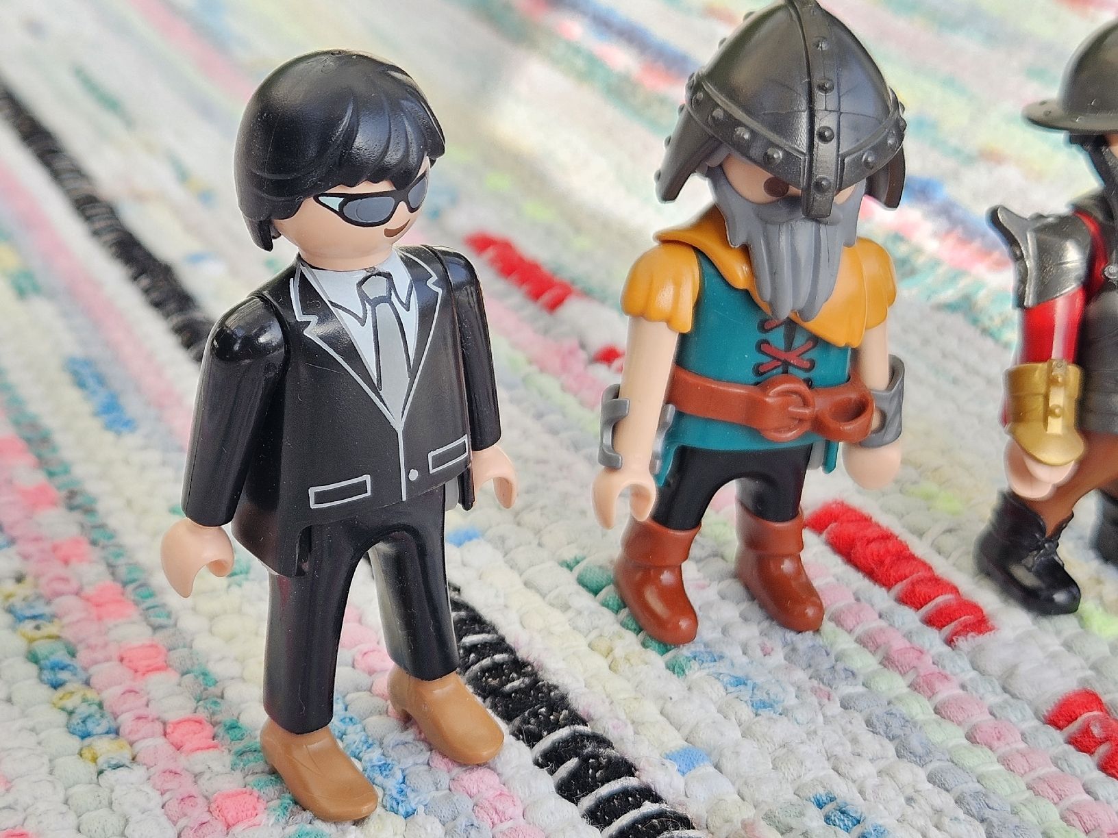 Playmobil Giocattoli: Playmobil Figuren - Ritter, Agenten, Kinder – Usato da Wettingen venduto da Sk8ertomda 3