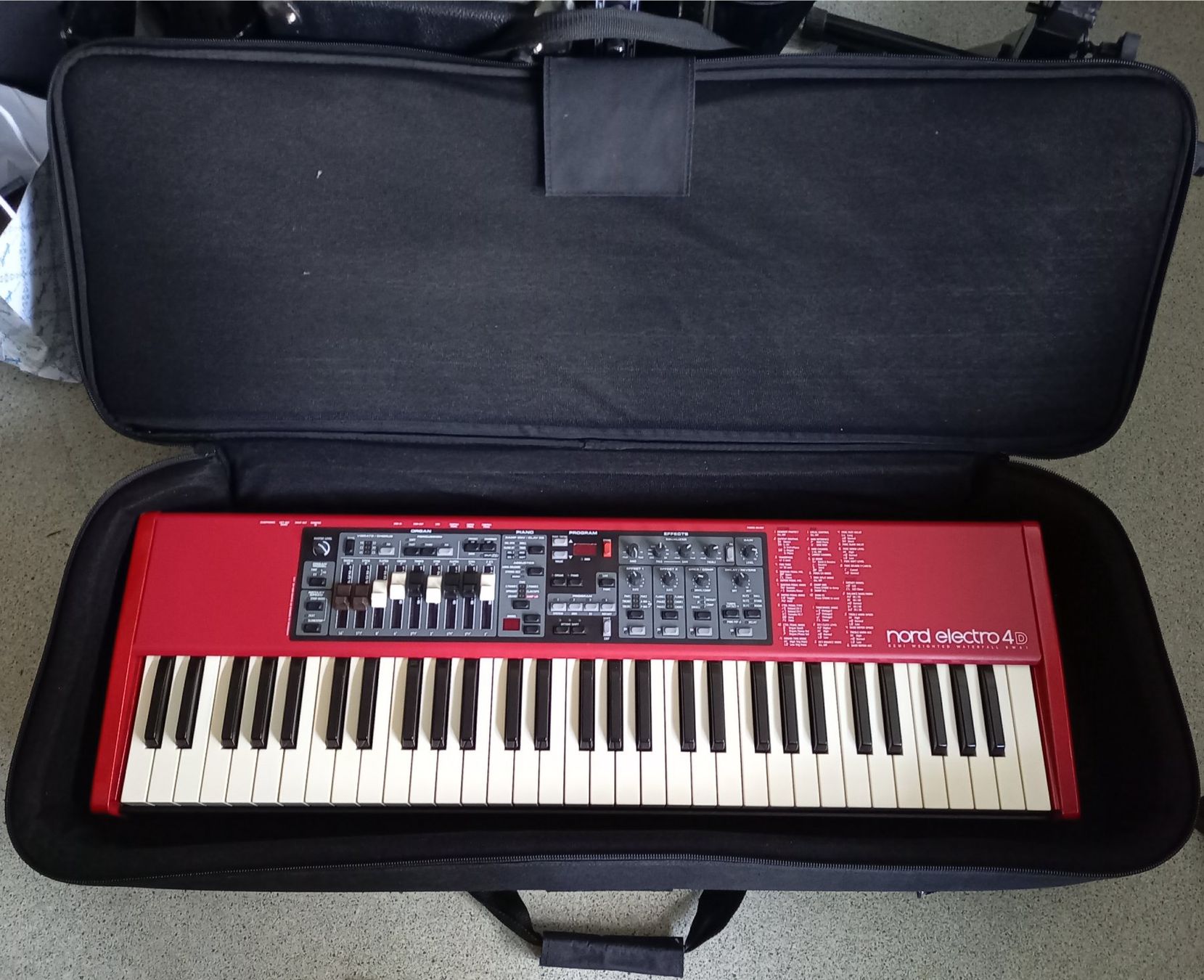 Nord Musikinstrumente: Nord Electro 4D – Gebraucht aus Luzern von garlicia 8