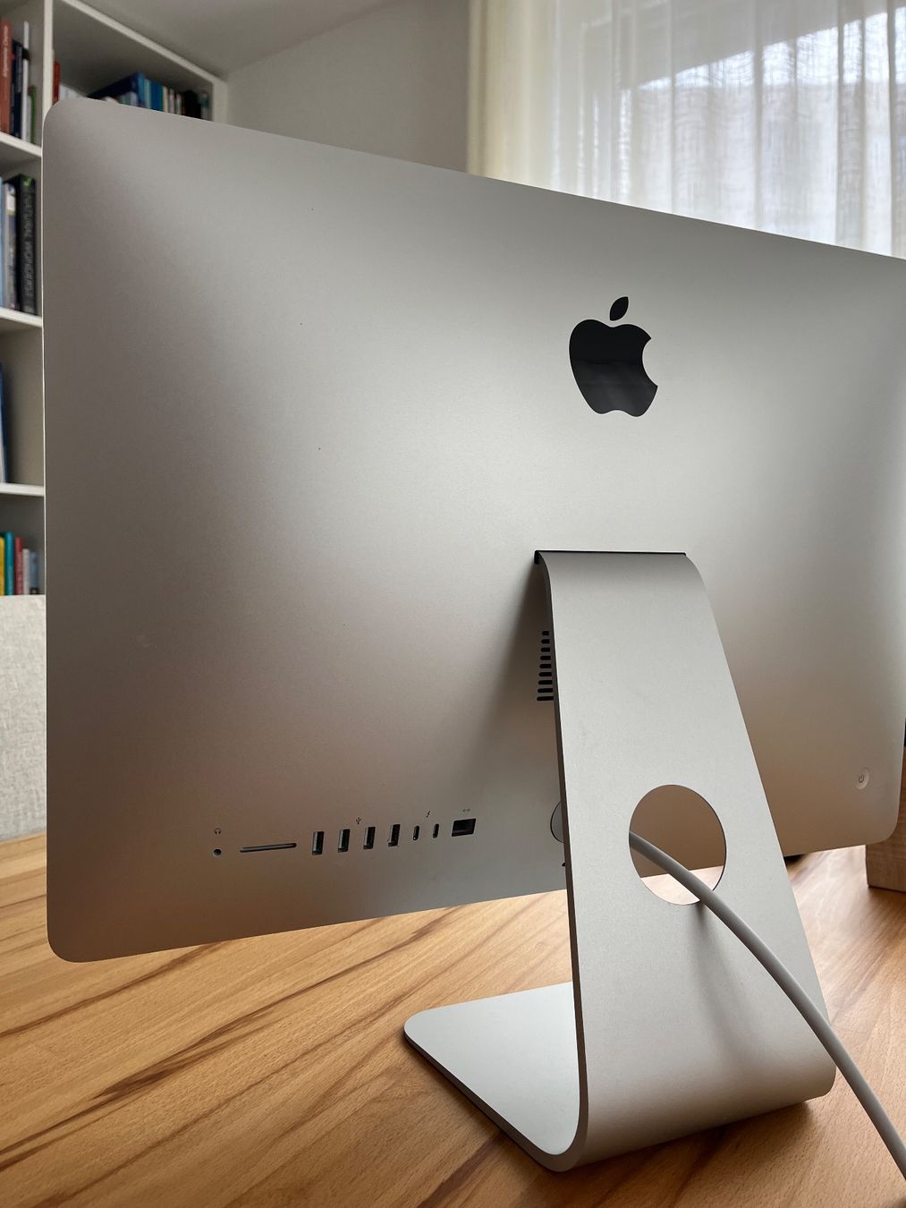 iMac Retina 4K 21.5インチ 2019  i7 16GB/ Refurbished & Used Apple iMac Retina 4K 21.5-Inch (Early