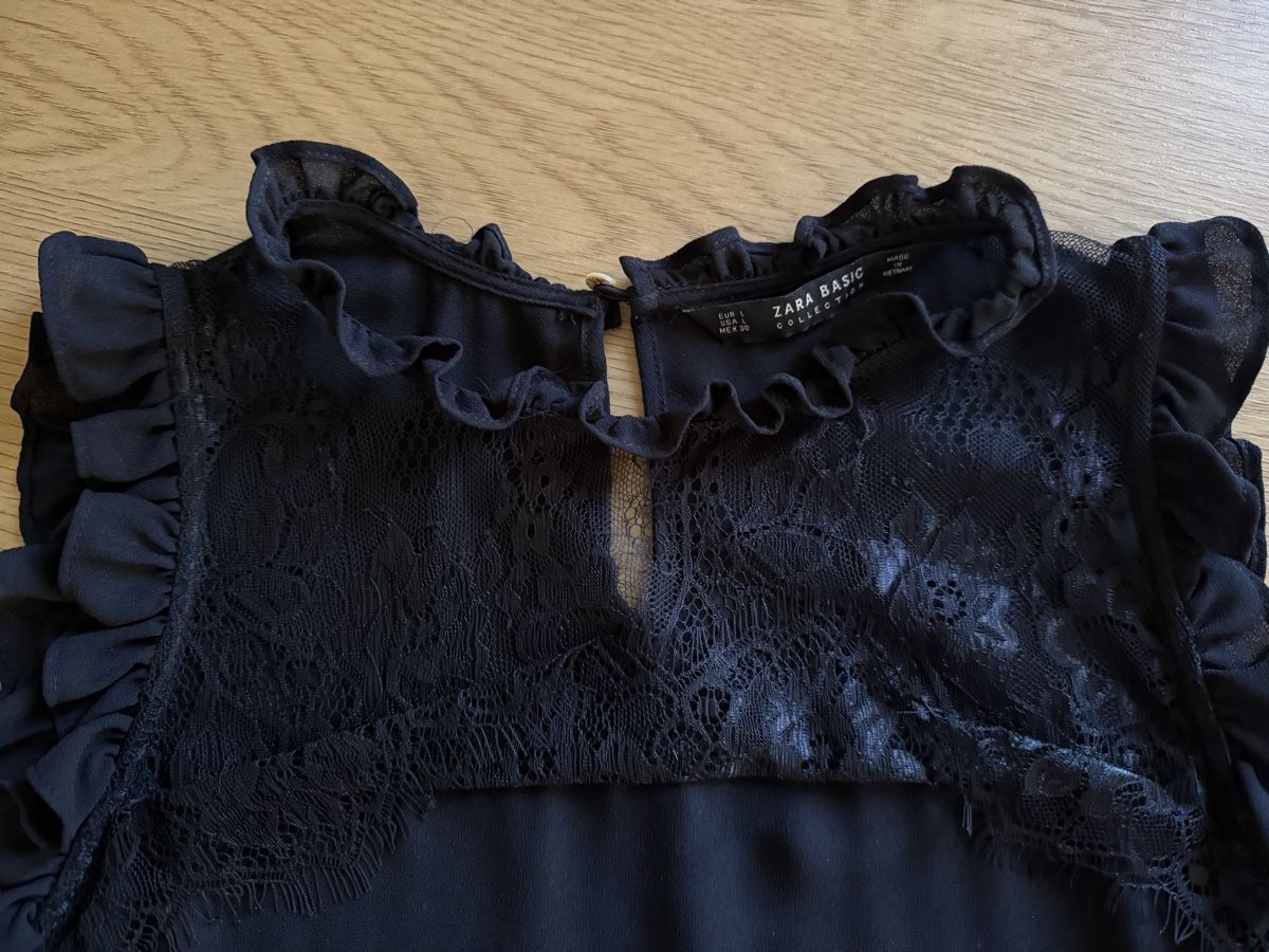 Zara Tops: Top mit Spitzen von Zara – Gebraucht aus Wettingen von Clodle81 1