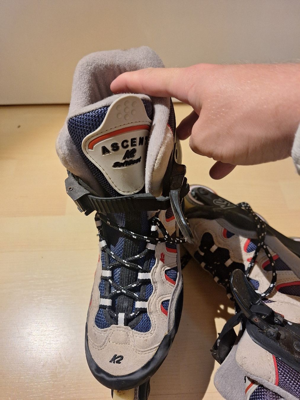 Pattini in linea & Pattini a rotelle: Inline Skates in gutem Zustand – Usato da Ipsach venduto da nik_6hkj 2