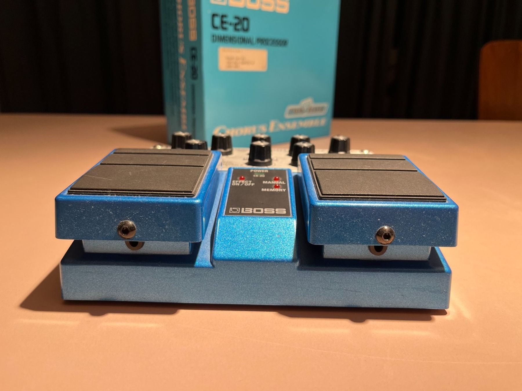 Boss Verstärker: Boss CE20 Chorus Ensemble Twin Pedal – Gebraucht aus Zürich von Renkonsky 2