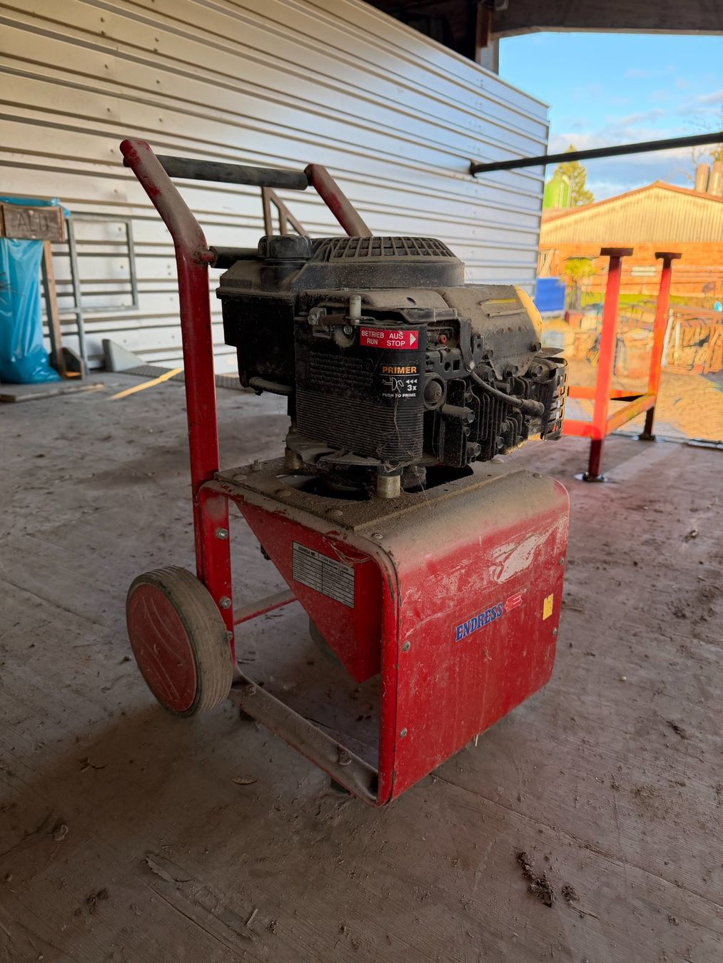 Generatori di corrente: Stromgenerator / Stromerzeuger /Generator Endress 20 BS 230V – Usato da Engwilen venduto da FaehAnhaengerGmbH
