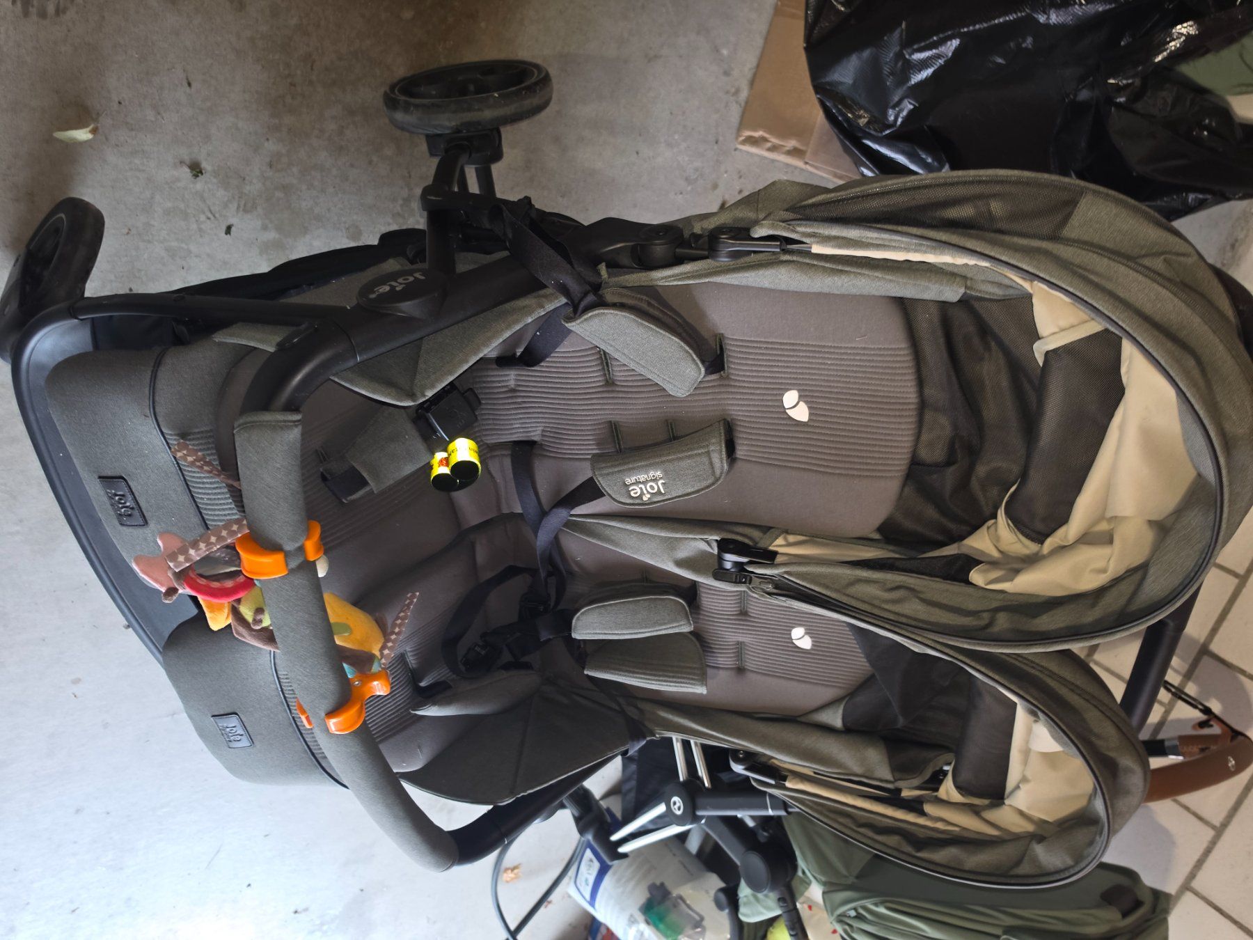 Joie Carrozzine: Doppelkinderwagen Joie – Usato da Bruettisellen venduto da val_kz5j 1