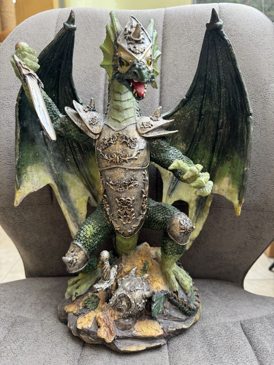 Tutte le decorazioni: Drache Figur, Sammlerstück – Usato da Thun venduto da Pfausi1966